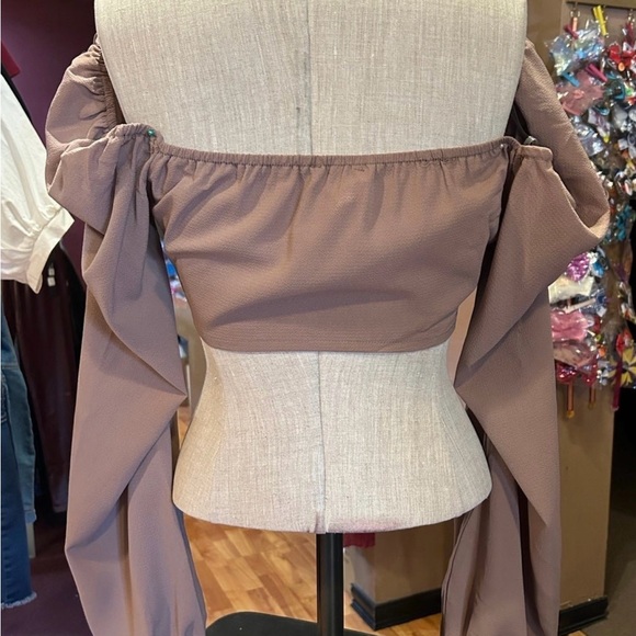 Tan Tie Front Long Sleeve Crop Top NWT - Picture 5 of 7